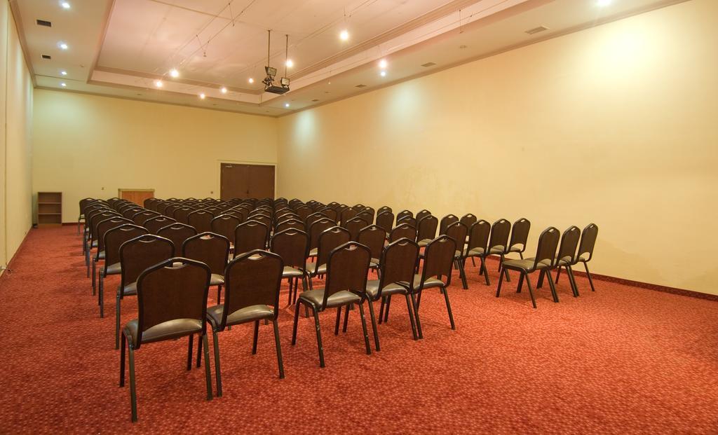 Club Hotel Sunbel Beldibi  Bagian luar foto